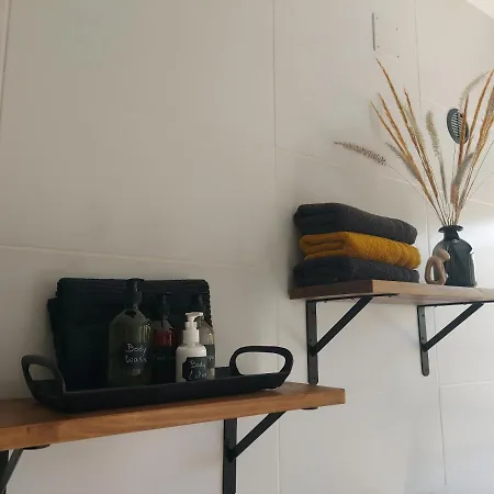 לינה וארוחת בוקר Casa Loko