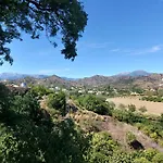 Casa Loko בית הארחה