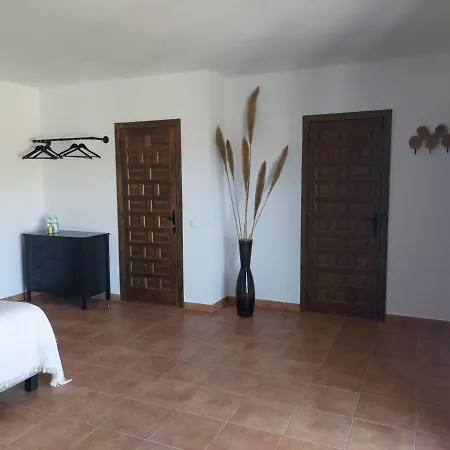Casa Loko 4* Coín
