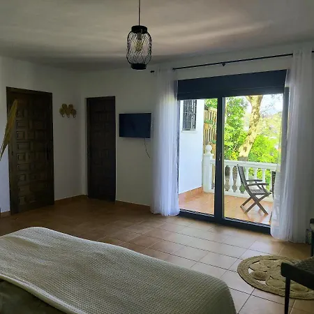 Casa Loko Bed and breakfast Coín